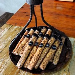 แป้งเขย่า อร่อยเพลิน เมินพุง 1 หลอด