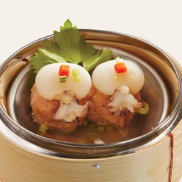 ปลาหมึกกระดองแต้มหน้าหมู (ผสมกุ้ง)