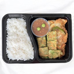 ข้าวน้ำพริกกะปิ+คู่ซี้ทอด(ชะอม+มะเขือ)