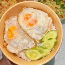 ข้าวไข่ดาว (ไข่2ฟอง)