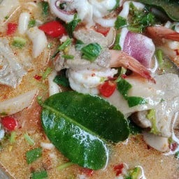 ร้านตามใจแม่(แม่มู๋เฟิร์ส) -