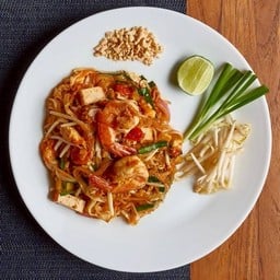 ผัดไทยกุ้งสด (เส้นเล็ก)