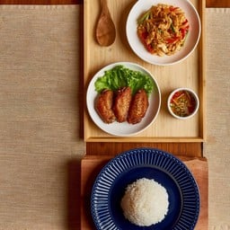 ข้าว+ปูผัดผงกะหรี่+ปีกไก่ทอด