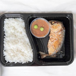 ข้าวน้ำพริกกะปิ+ปลาทูทอด 1ตัว
