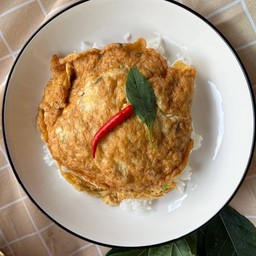 ข้าวไข่เจียวไก่สับ