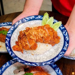 ข้าวมันไก่ทอดหาดใหญ่