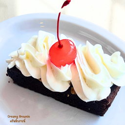บราวนี่ครีมเชอรี่