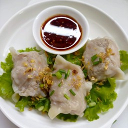 เกี้ยวหมูคำโต