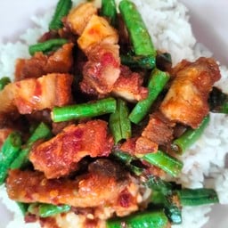 สุนิดาข้าวมันไก่