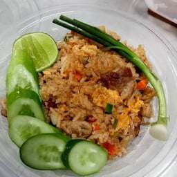 ข้าวผัดหมู