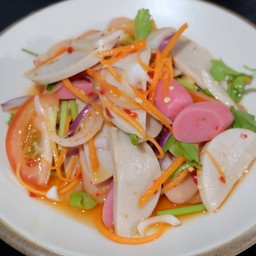 ยำหมูยอ ไส้กรอก