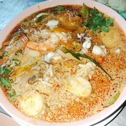 ต้มยำรวมมิตร