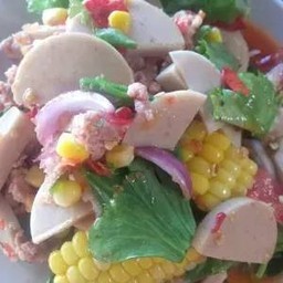 ยำหมูยอ - Spicy Vietnamese Sausage Salad