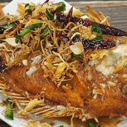 ปลาทับทิมทอดสมุนไพร