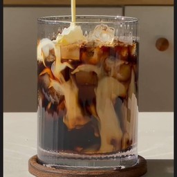 Ne w TIRAMISU Coffee Latte