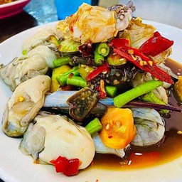 เกาเหลาทะเลรวม