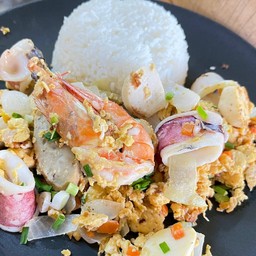 ไข่ขยี้หมึกกุ้ง