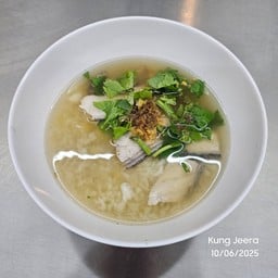 ข้าวต้มปลา พ. พาณิชย์