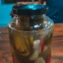 Garlic Pickles