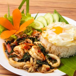 กะเพราจัดจ้าน