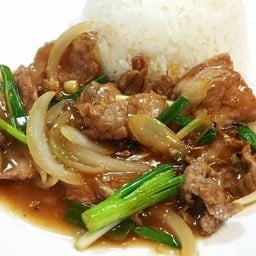 ข้าวหมูผัดน้ำมันหอย