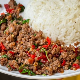 กะเพราเนื้อโคขุน