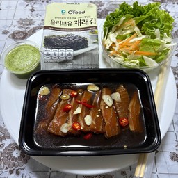 คุณเกศ ยำแซ่บนัวร์ พานาสนธิ์การ์เด้นโฮม