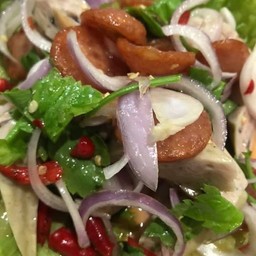 ยำกุนเชียงหมูยอ