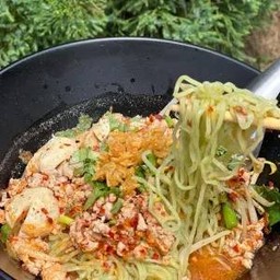 ก๋วยเตี๋ยวต้มยำหมูสับ