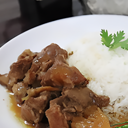 ข้าวหมูตุ๋น