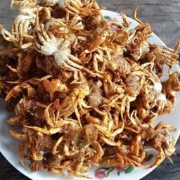 น้ำเหนือแมลงทอดโต้รุ่งศรีสะเกษ