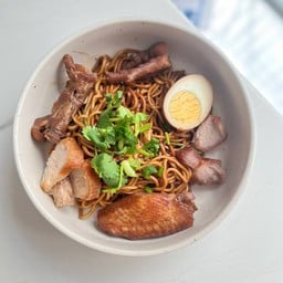 B01 เมนูหมี่แห้ง รวมพล