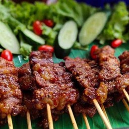 เนื้อย่างเสียบไม้