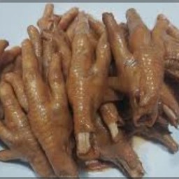 ตีนไก่ต้มน้ำปลา