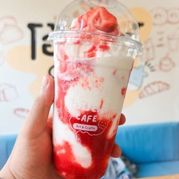 นมสดสตอเบอรี่ (ปั่น)