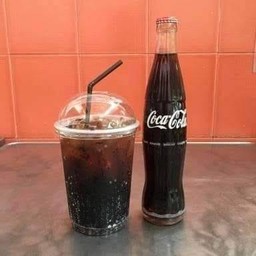 โค้กแก้วโอ่ง