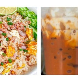 [เซตสุดฮิต] ข้าวผัดแหนมใส่พริกสด [ เผ็ด..ซี๊ดดดด ] + ชาเย็น [ ชาใต้ ]