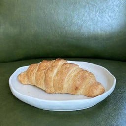 PAIN CROISSANT WITH BUTTER