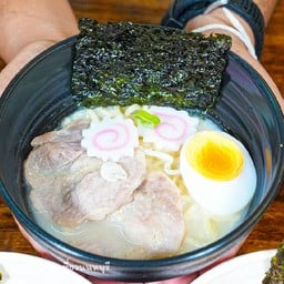 ราเมง ทงคตสึ