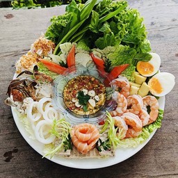 เมี่ยงซุปเปอร์ซีฟู๊ดรสเด็ด