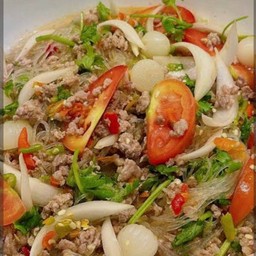 ยำวุ้นเส้นหมูสับ
