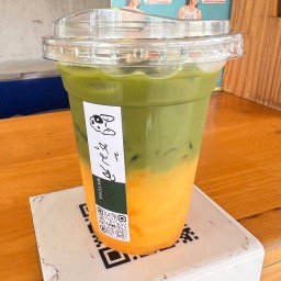 ซุ้มสีขาว (ตรงข้าม รร.เซนต์เมรี่) -