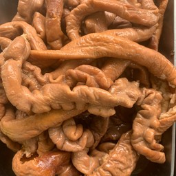 ไส้หมูจิ้มแจ่ว