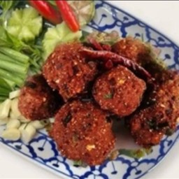 ลาบหมูทอด
