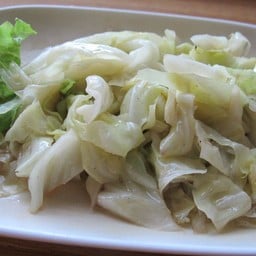 กระหล่ำปลีผัดน้ำปลา