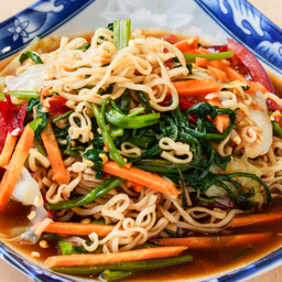 ตำมาม่า