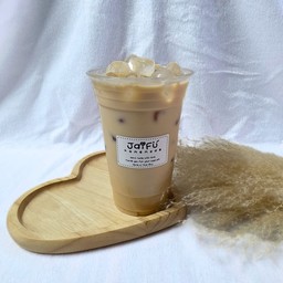 Taiwan Milk Tea ( 20 oz. )
