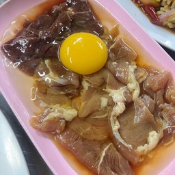 จิ้มจุ่มหมูตับ