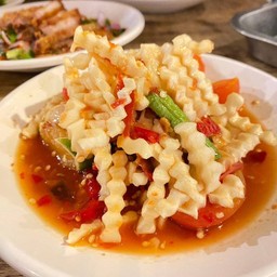 ตำยอดมะพร้าวอ่อน(ตำไท)