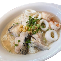 ข้าวต้ม ปลากะพง หมึกกุ้ง